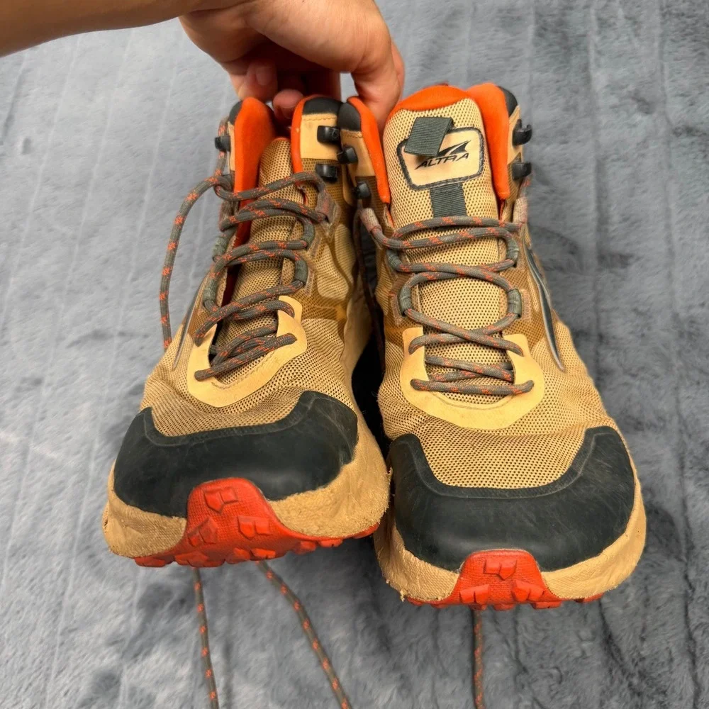 Altra Timp Hiker Mens 9.5 Tan Orange Trail Hiking Boots AL0A82CC921 Vibram